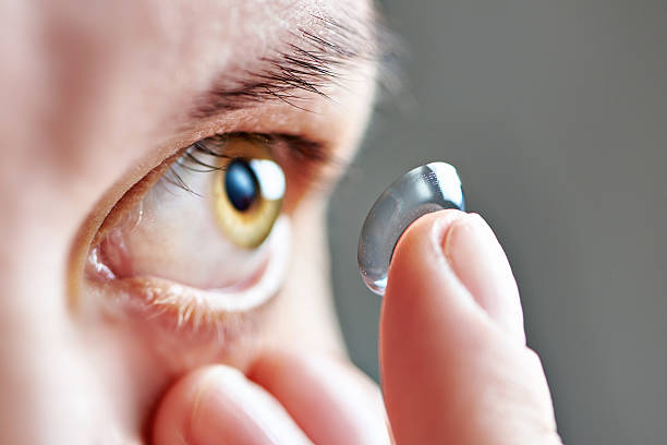 contact lense
